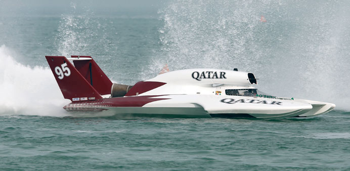Kip Brown at speed in U-95 Spirit of Qatar in the Oryx Cup UIM World Championship.