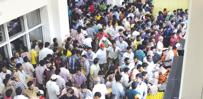 Huge crowds that thronged newly-opened Grand Mall on the First Day of Eid al-Adha.