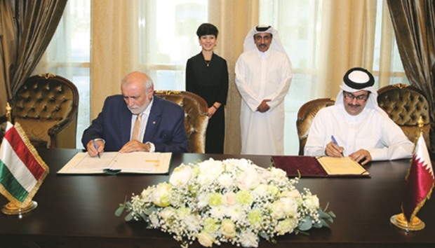 The aviation agreement being signed in the presence of HE the Minister of Transport and Communications Jassim Seif Ahmed al-Sulaiti and Minister of State at the Hungarian Ministry of Foreign Affairs Dr Pana Petra.