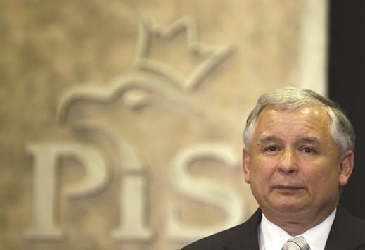 Kaczynski: PiS would u2018strive to make cases of even very difficult pregnancies, when the child is doomed to die (because it is) severely deformed, finish with birth, so that the child can be baptised, buried, given a nameu2019.