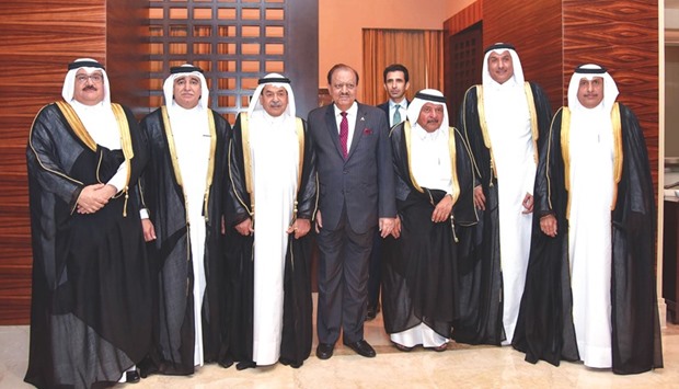 QBA officials led by chairman Sheikh Faisal bin Qassim al-Thani flank Pakistanu2019s President, Mamnoon Hussain, during a private business dinner held in Doha recently.