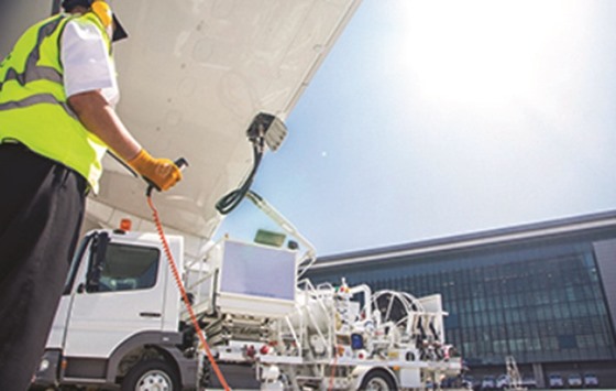 Already one of the industryu2019s u201cmost efficientu201d airlines, Qataru2019s Airwaysu2019 lower carbon dioxide (CO2) emissions supports the industry to make progress towards its objective to improve efficiency by at least 25% by 2020, compared to 2005 levels.
