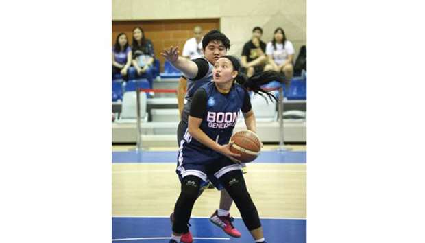 Action from Boom Generals-Balleros match.