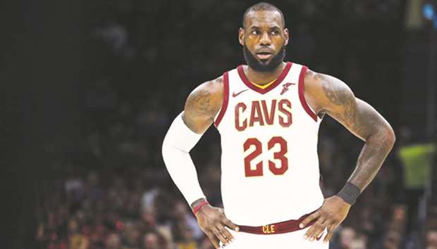 Cleveland Cavaliers ace LeBron James awoke with a sore left ankle after scoring 17 points in his first pre-season appearance, a 108-94 loss to Chicago. (AFP)