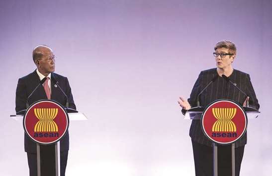 Defence Minister Delfin Lorenzana and Australiau2019s Defence Minister and Senator Marise Ann Payne (right) issue a statement during the Philippine-Australia Defence Ministersu2019 joint press conference on the sidelines of the 11th Asean Defence Ministers (ADMM) and 4th ADMM-Plus in Clark.
