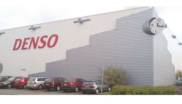 Denso, Toyota Motoru2019s top parts supplier, said it will invest $1bn to expand its factory in Maryville and Tennessee, to make components for electrified, connected and self-driving cars.