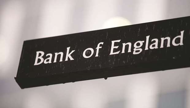 The BoE data showed that year-on-year growth in unsecured consumer lending slowed to 7.7% in September from 8.2% in August, the weakest pace since June 2015.