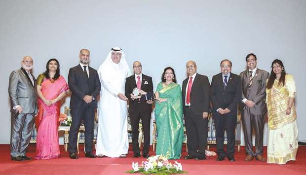 Ashraf Abu Issa and other dignitaries with Hatim Hussain.