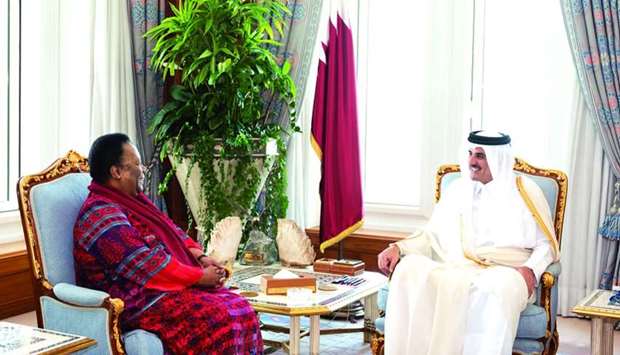 His Highness the Amir Sheikh Tamim bin Hamad al-Thani met at his Amiri Diwan office on Tuesday with visiting South African Minister of International Relations and Co-operation Dr Grace Naledi Pandor and her accompanying delegation. During the meeting, they reviewed the existing relations of friendship and co-operation between the two countries.