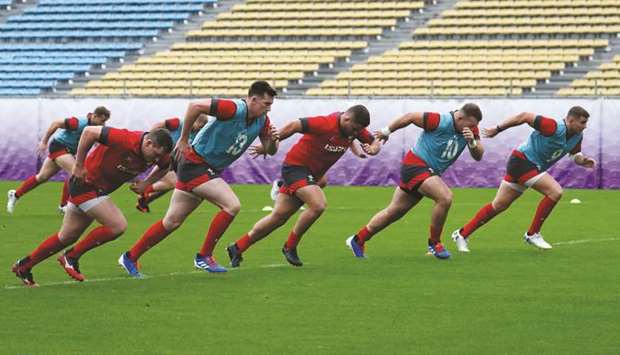 Walesu2019 players take part in a training session at Prince Chichibu Memorial Rugby Ground in Tokyo, Japan, yesterday. (AFP)
