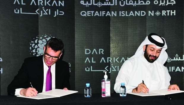 Sheikh Nasser and El Chaar cement pact for the premium project in Qetaifan Island North.