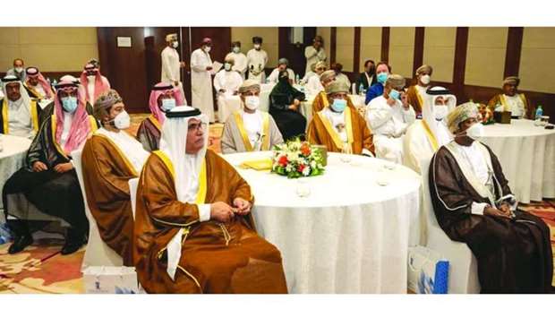 Qatar Chamber delegation in Oman