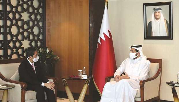 During the meeting, officials touched on the bilateral relations between the two nations and discussed aspects of joint co-operation in the trade, investment, and industrial fields, as well as ways to enhance and develop them.