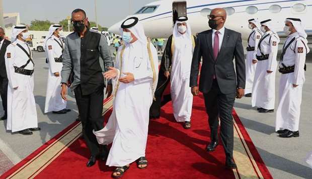 HE the Minister of State for Foreign Affairs Sultan bin Saad Al Muraikhi receives Rwandan President Paul Kagame at Doha International Airport