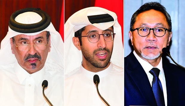 From left: Mohamed bin Towar al-Kuwari, Qatar Chamber first vice chairman; Saleh bin Majed al-Khulaifi, assistant undersecretary for Commerce at the Ministry of Commerce and Industry; and Zulkifli Hasan, Indonesian Minister of Trade. PICTURES: Shaji Kayamkulam