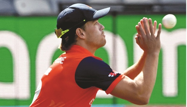 Netherlandsu2019 Bas de Leede takes a catch to dismiss Namibiau2019s Divan la Cock yesterday. (AFP)
