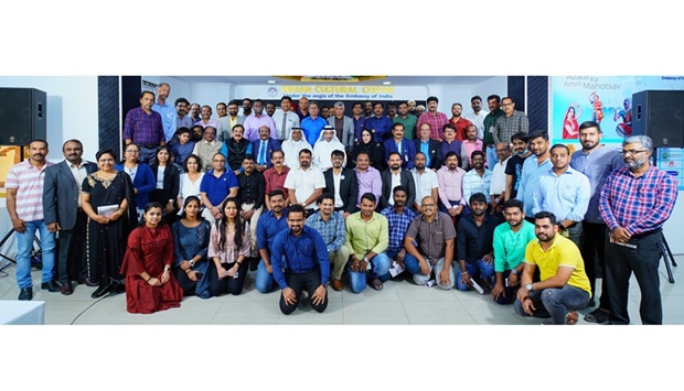 Doha Municipality director Mansour Ajraan al-Boeinin and a team of officials made a detailed presentation about new rules framed to ensure public cleanliness.