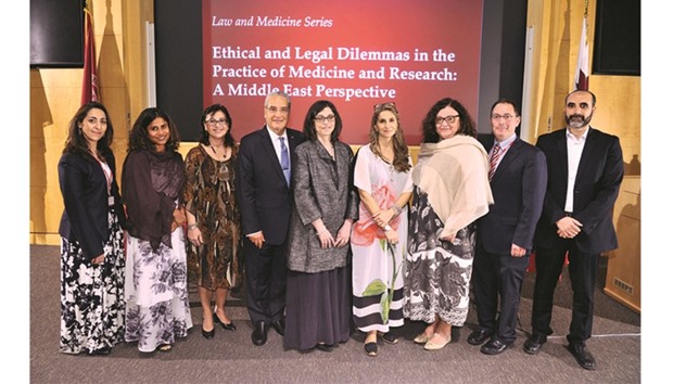 Some of the experts who participated in the seminar on legal and ethical dilemmas in medicine.