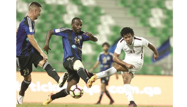 El Jaish goal machine Romarinho unleashes a powerful shot against Al Sailiya yesterday. PICTURE: Jayaram