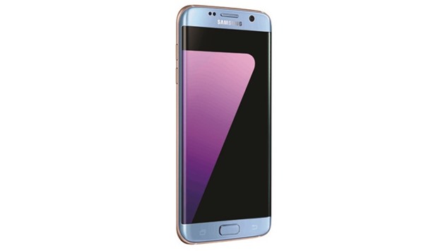 Samsung has released a Coral Blue special edition of the Galaxy S7 edge, bringing the total of available colours for the device to five.
