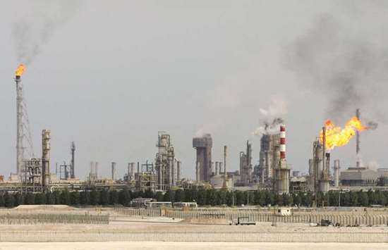 This file photo taken on February 1, 2006 shows an oil refinery on the outskirts of Doha. The economic blockade appears not to have dented Qataru2019s industrial sector as the industrial production index (IPI) grew 6.2% month-on-month in September.