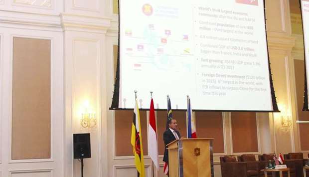 Abraham delivers a keynote speech during at the u2018Qatar and Asean u2013 Trade and Investment Opportunitiesu2019 seminar.