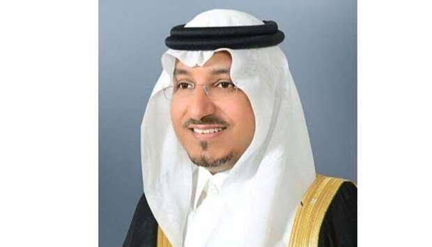 The news channel Al-Ekhbariya announced the death of Prince Mansour bin Moqren, the deputy governor of Asir province and son of a former crown prince.Saudi prince killed in helicopter crash near Yemen border