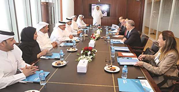 HE the Minister of Transport and Communications Jassim Seif Ahmed al-Sulaiti met the visiting Turkish Minister of Transport, Maritime Affairs and Communications Ahmet Arslan, yesterday. The meeting discussed co-operation between Qatar and turkey in the fields of transport, communications, maritime and aviation.