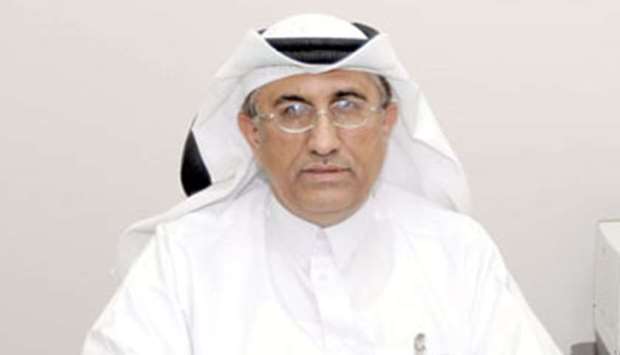 Dr Ahmed Mohamed al-Mulla said that the ministry and health sector institutions are working on adopting a number of important initiatives aimed at encouraging people to stop smoking.