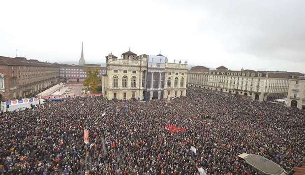 People take part in a rally in Turin to support the TAV high-speed train line.