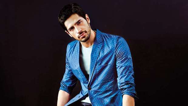 IMPRESSED: Sidharth Malhotra says he can never stop being a fan of Amitabh Bachchan and Shah Rukh Khan.