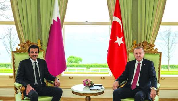 His Highness the Amir Sheikh Tamim bin Hamad al-Thani meeting with Turkish President Recep Tayyip Erdogan in Istanbul on Monday. The two leaders reviewed areas of co-operation, mainly in politics, trade, economy, investment and culture.