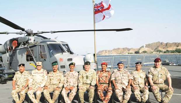 HE Chief of Staff of the Armed Forces Lieutenant-General (Pilot) Ghanem bin Shaheen al-Ghanem participated in the conclusion of exercise Al Shomoukh 2 and Swift Sword 3 in the Omani capital Muscat. The two exercises are conducted jointly by Oman and the United Kingdom, with delegations and military observers from different countries participating in them. The exercises were attended by chiefs of staff of GCC armed forces and UK Secretary of State for Defence Gavin Williamson. HE the Chief of Staff paid a visit to the headquarters of the Qatari military attachu00e9 office in Muscat.