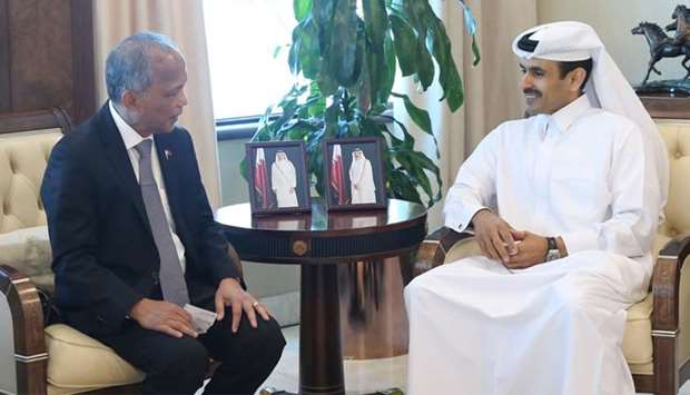 Al-Kaabi meets with Philippines Secretary of Energyrnrn