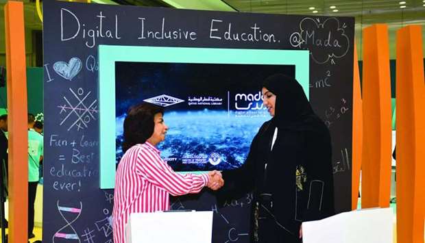 Dr Sohair Wastawy and Maha al-Mansouri at the agreement signing.