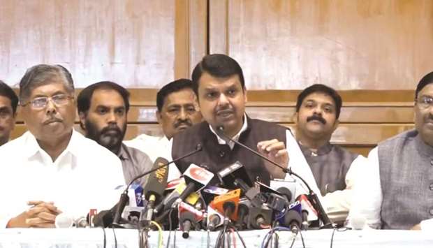 Outgoing Maharashtra Chief Minister Devendra Fadnavis addresses a press conference after submitting his resignation as CM to governor B S Koshyari, in Mumbai yesterday. Fadnavis yesterday reiterated that there was never any talk of sharing the post of the CM between the allies, Bharatiya Janata Party and the Shiv Sena.
