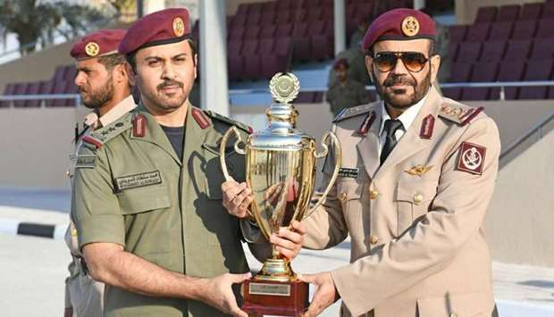 Commander of the Amiri Guard Major General Hazza bin Khalil Al Shahwani honored the winners in various competitions.