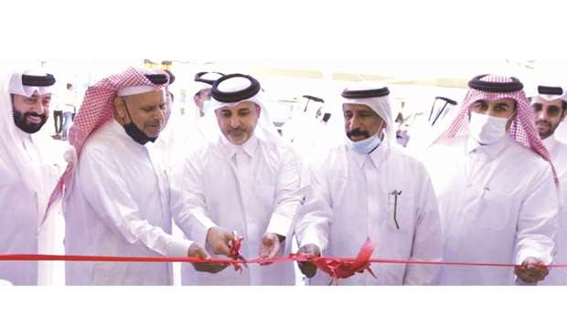 The Ministry of Municipality inaugurated Thursday Al Mazrouah yard, which will sell local produce in the Umm Salal Central Market.