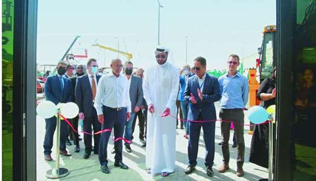 Q-Fab owner Fahad Hussain Alfardan leads the ribbon-cutting ceremony to formally inaugurate the centre.