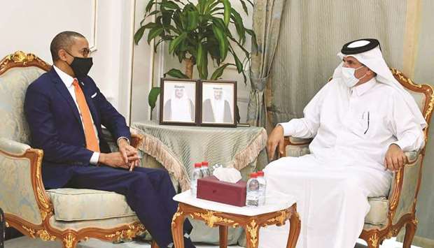 Qatar Chamber first vice chairman Mohamed bin Towar al-Kuwari and UN-OHRLLS under-secretary-general Earle Courtenay Rattray during the meeting.