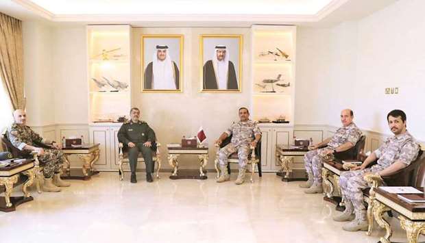 The meeting was attended by ranking officers at the Qatari Armed Forces.