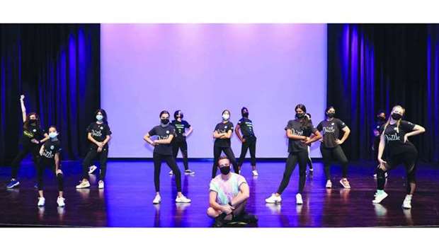 Sam Lathwood with the students