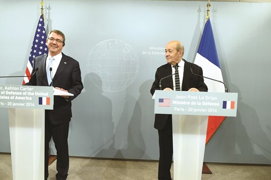 US Defence Secretary Ashton Carter (left) addresses a joint press conference with French Defence Jean-Yves Le Drian after a working meeting on the battle against the Islamic State group in Iraq and Syria, yesterday at the Defence Ministry in Paris.