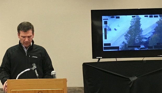 Greg Bretzing, FBI special agent in charge for Oregon, speaks at a news conference showing a video of the death of LaVoy Finicum, in Burns, Oregon. Reuters