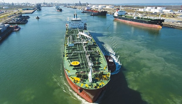 A tanker sails out of the Citgo Refinery dock bound for Mexico with a load of gasoline at the Port of Corpus Christi in Texas. New Yorku2019s West Texas Intermediate (WTI) oil collapsed to $32.10 a barrel yesterday, a level last seen in December 2003. And Europeu2019s benchmark oil contract, Brent North Sea crude, sank to $32.16 yesterday, its lowest point since April 2004.