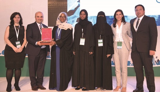 QU-CPH students won awards at two regional forums.