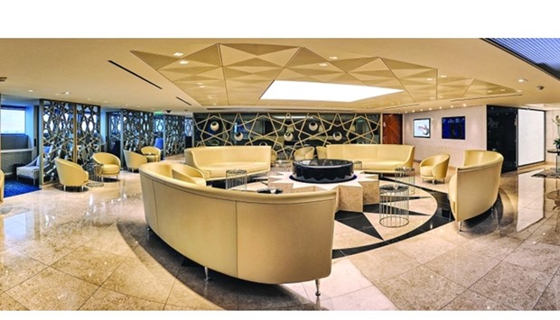 Qatar Airways Premium Lounge at Paris-Charles de Gaulle Airport