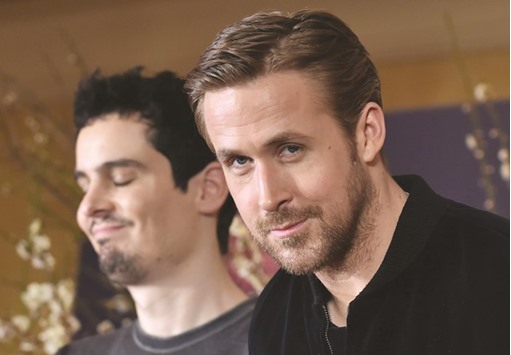 Canadian actor Ryan Gosling (right) and US film director Damien Chazelle pose for a photo session in Tokyo.
