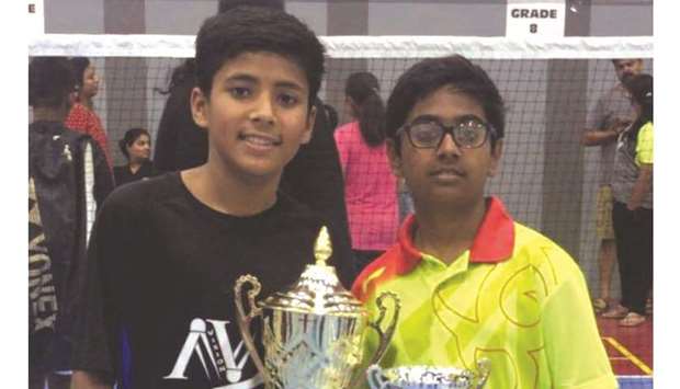 Rajat Raj (left) defeated Shashwath Praveen (right) in the under-13 final.