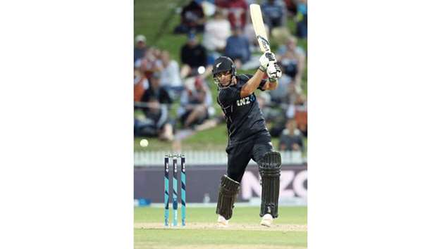 New Zealandu2019s Colin de Grandhomme plays a shot en route to his unbeaten 74 off 40 balls during the fourth one-day international against Pakistan at Seddon Park in Hamilton yesterday. (AFP)